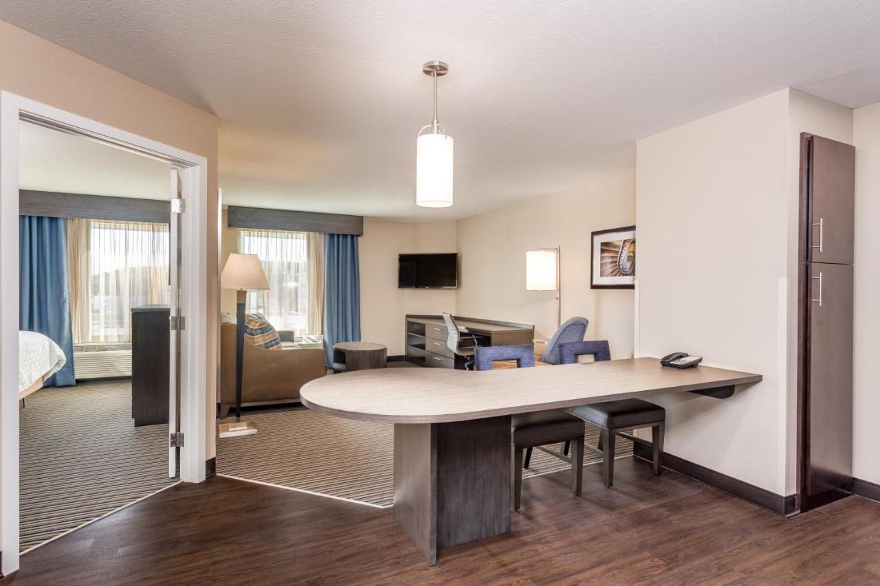 Candlewood Suites Eau Claire I-94 By Ihg Exteriör bild