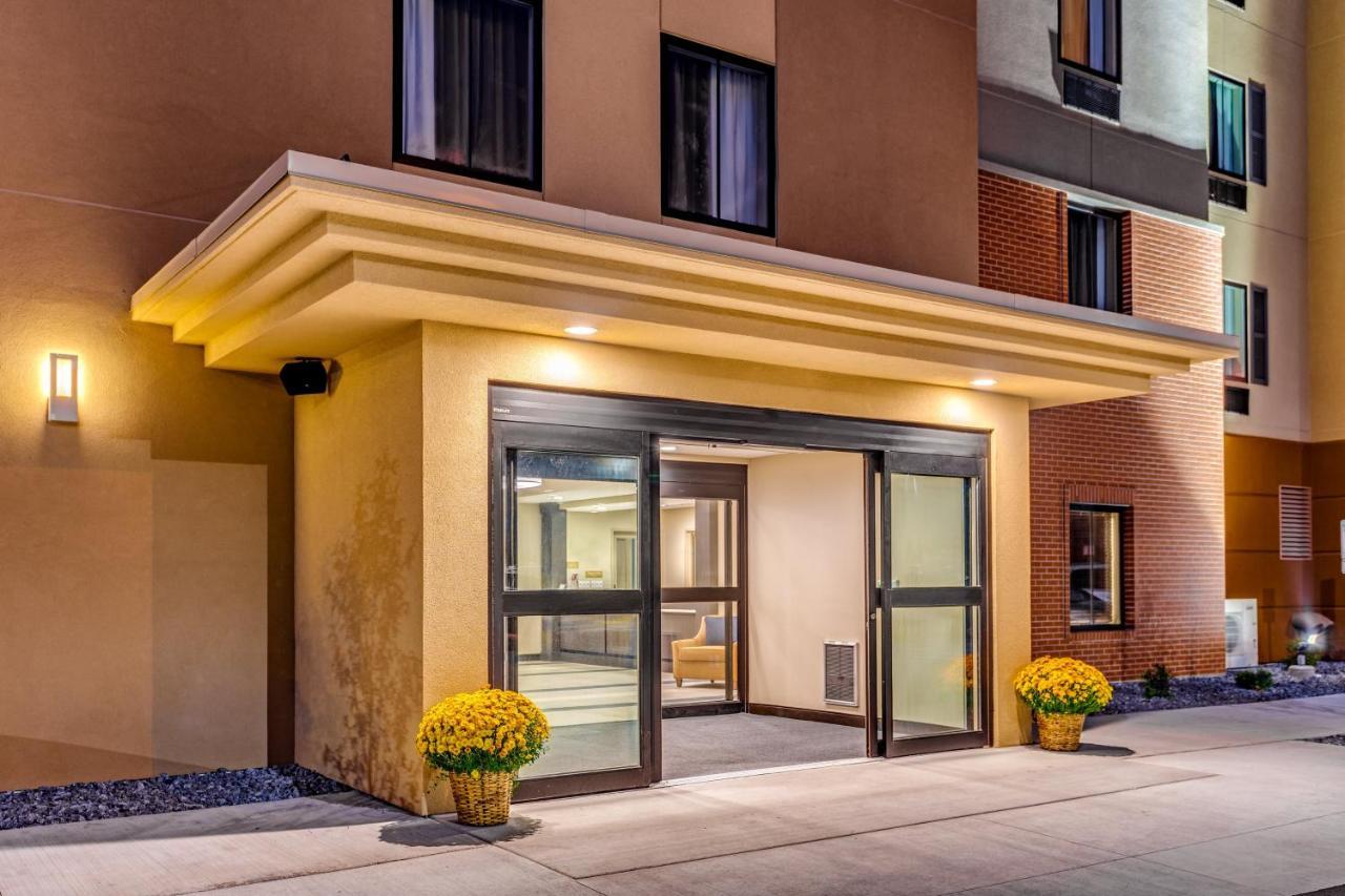 Candlewood Suites Eau Claire I-94 By Ihg Exteriör bild